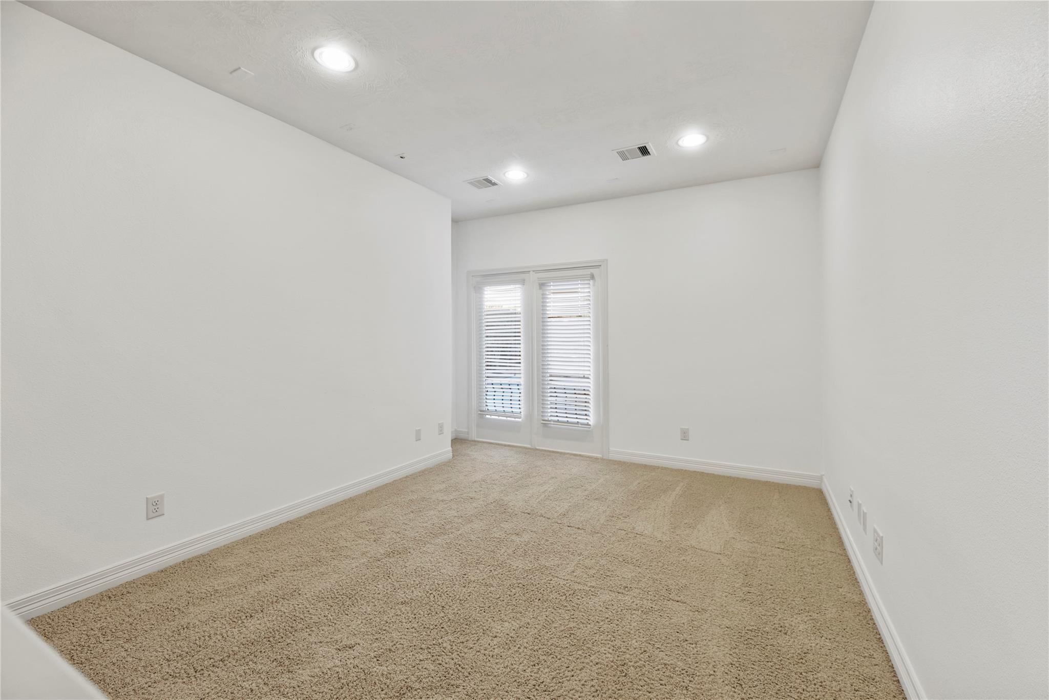 5827 Amherst Farms Lane