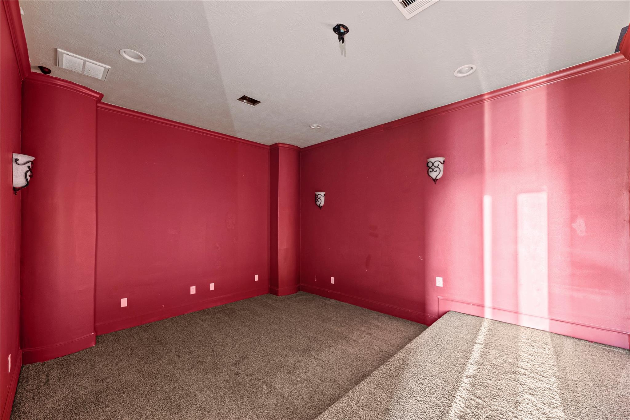 14502 Packard Falls Court