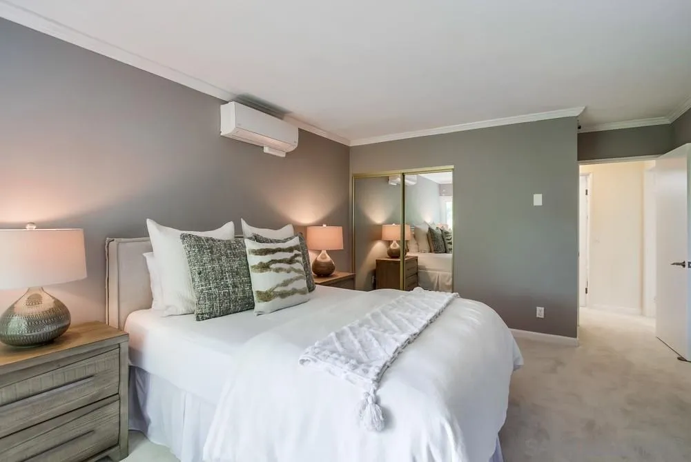 5370 La Jolla Blvd. Unit: 305B