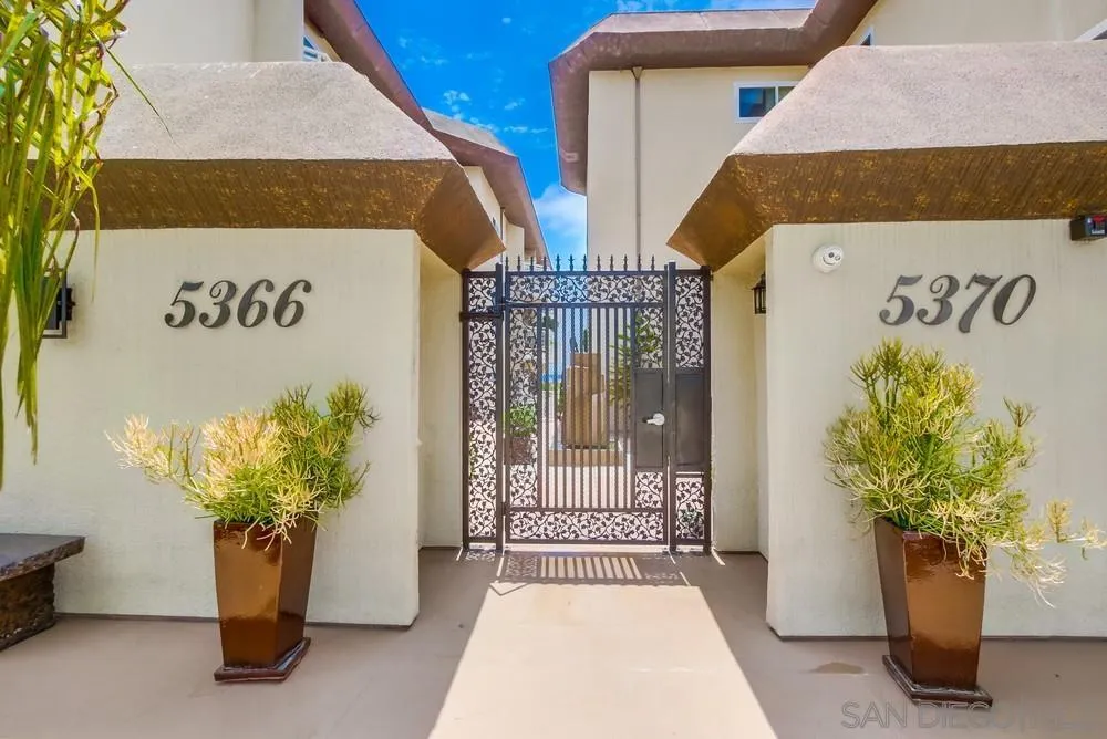 5370 La Jolla Blvd. Unit: 305B