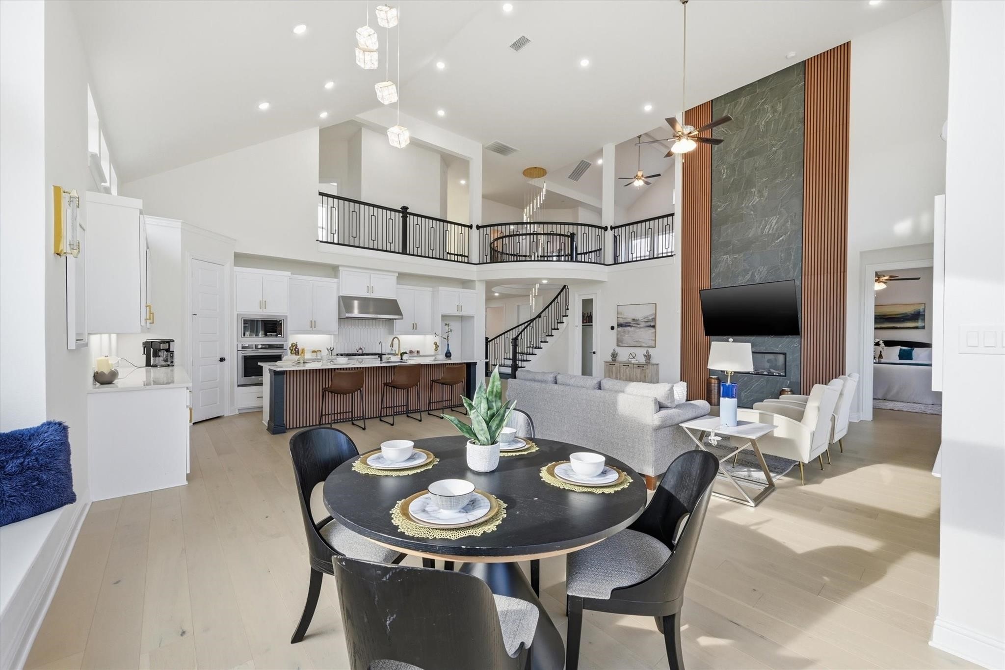 2860 Firefly Place
