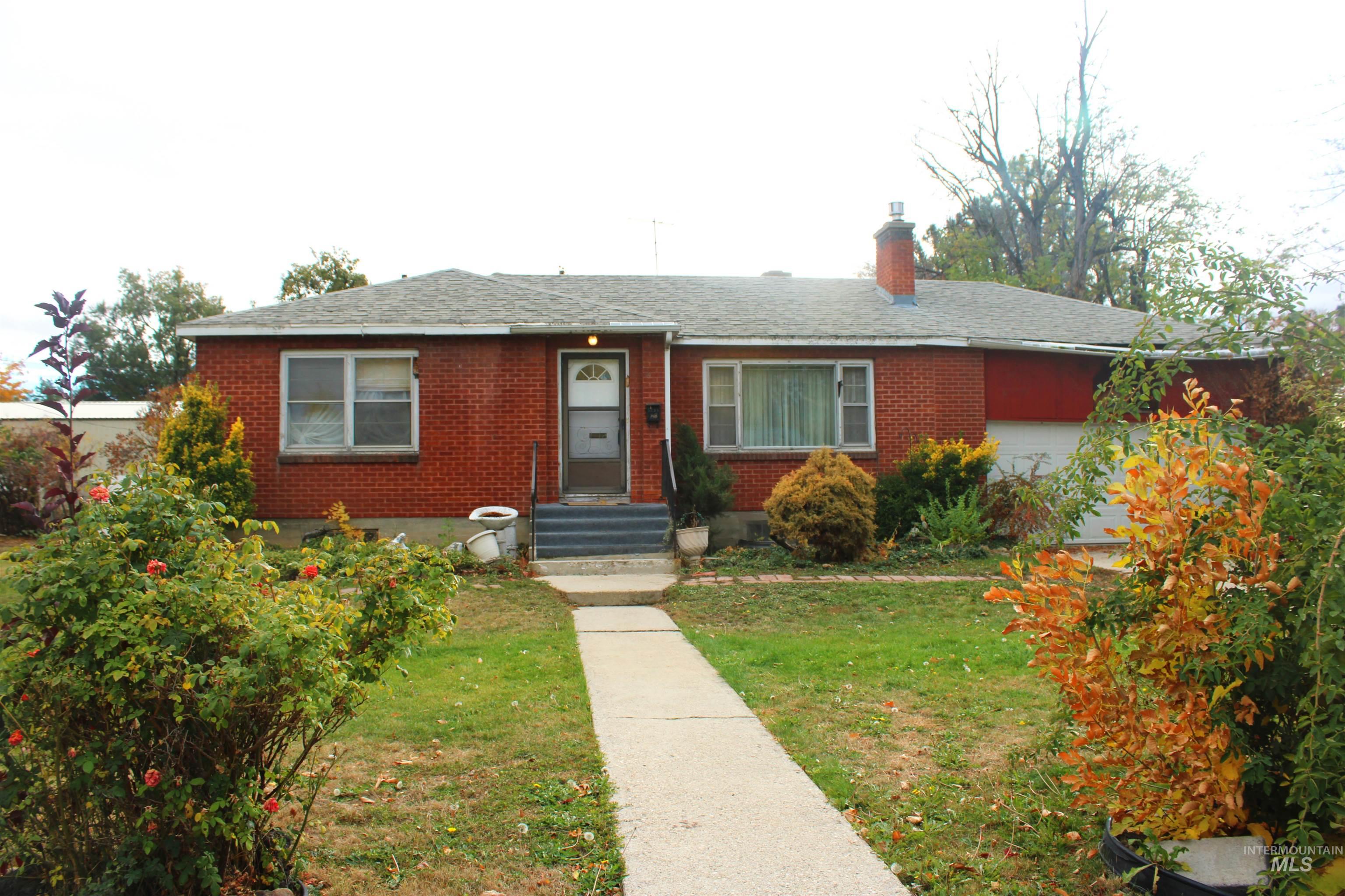 5309 W Denton