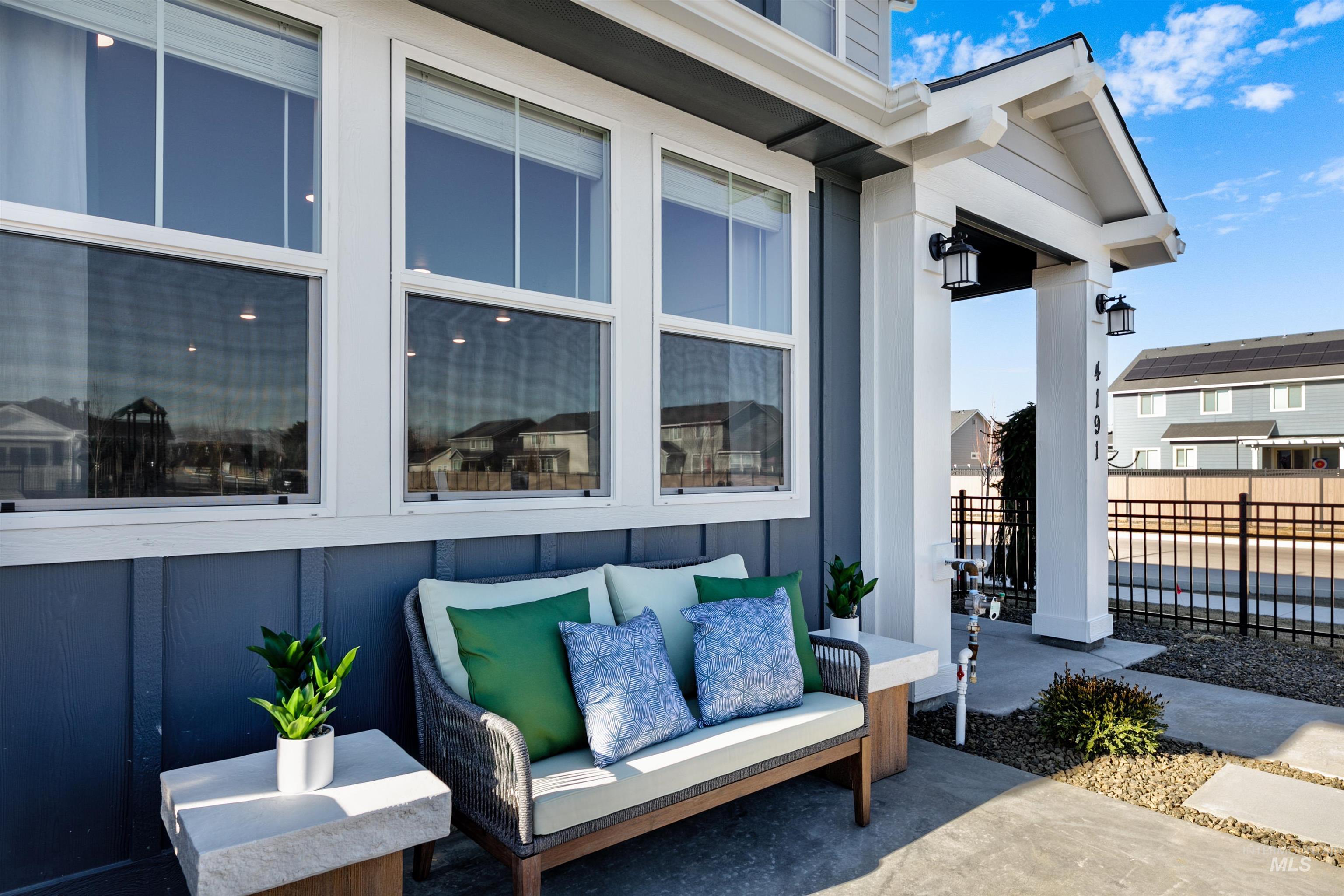 163 N Nursery Ave.