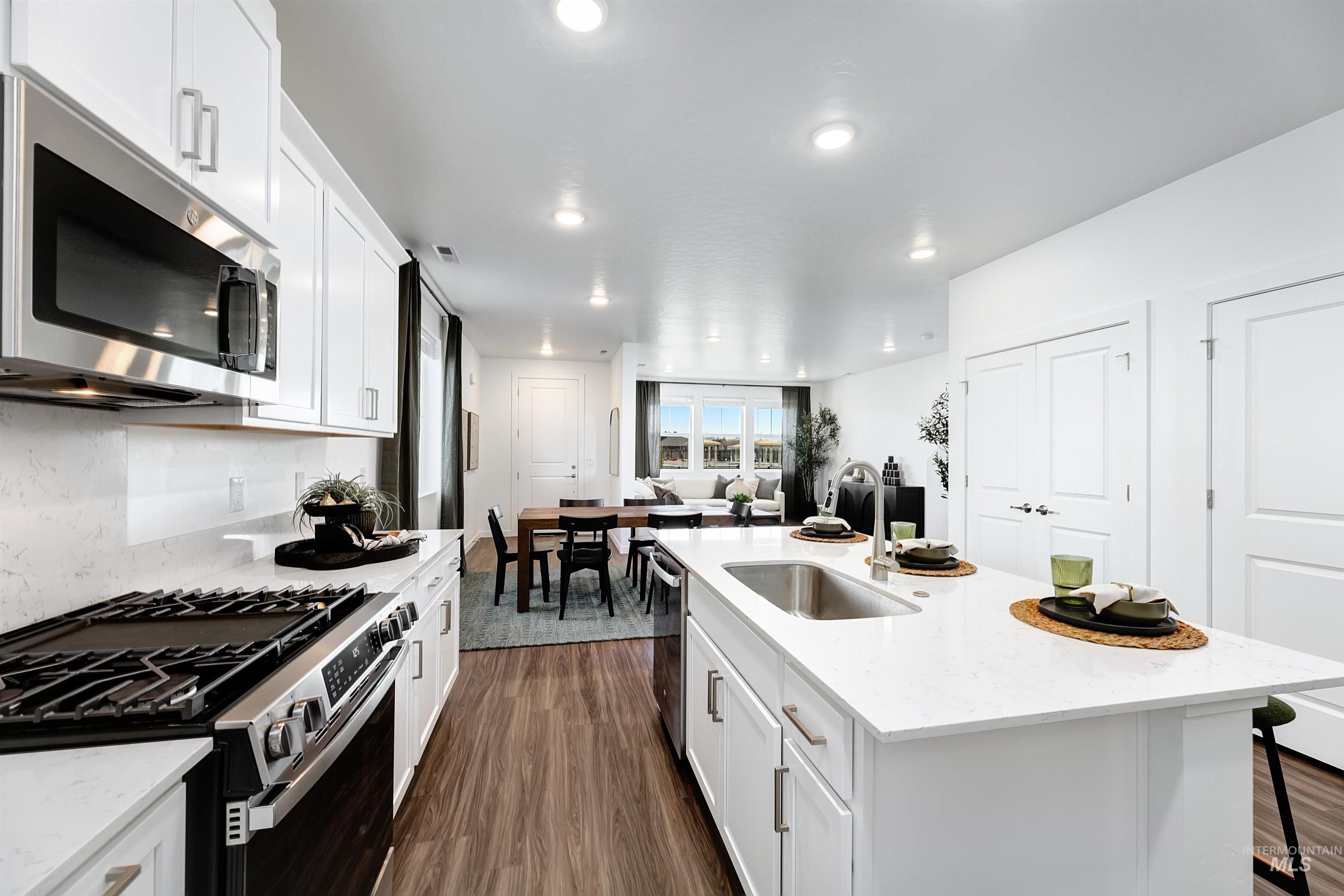 163 N Nursery Ave.