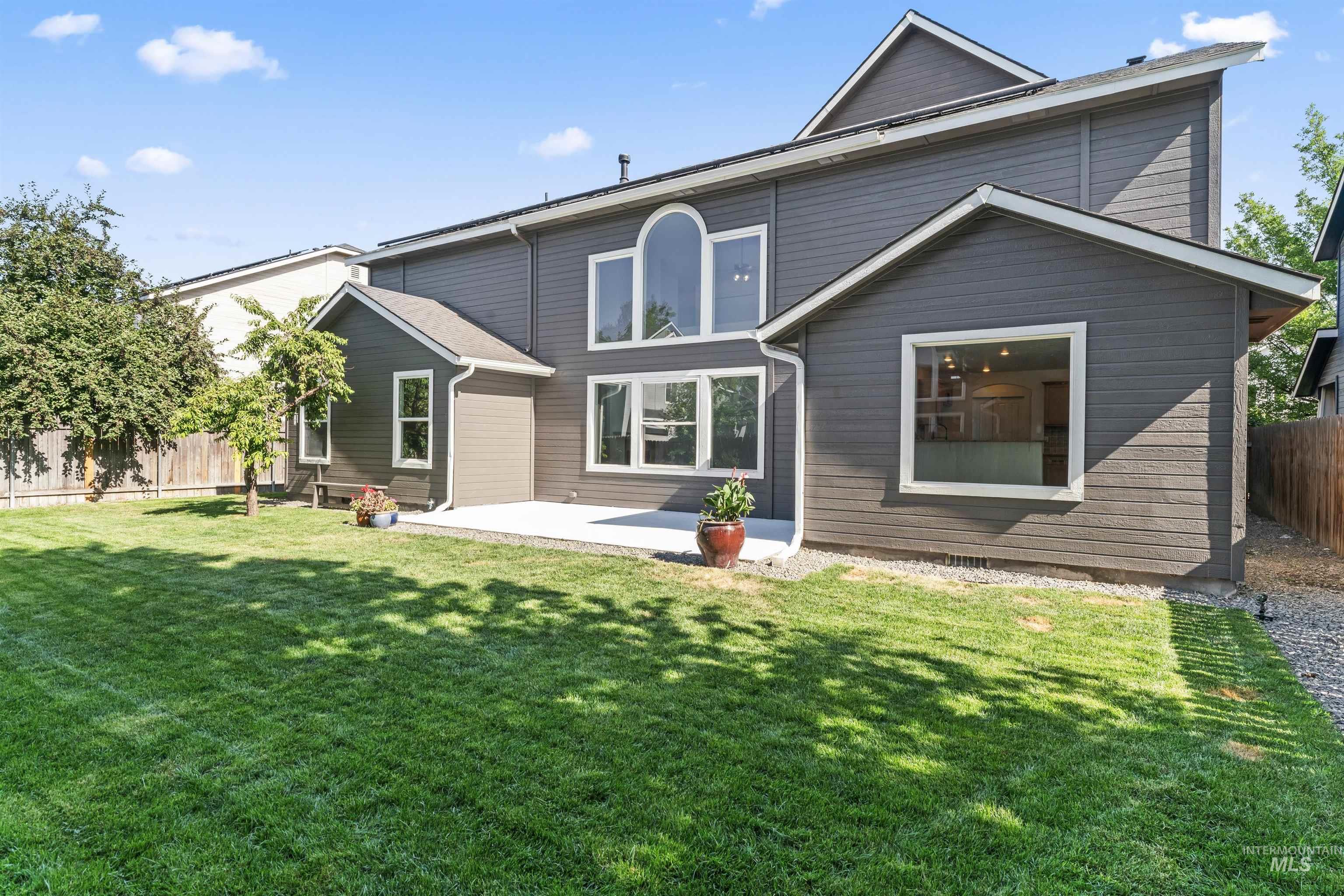 4089 W Dover Dr