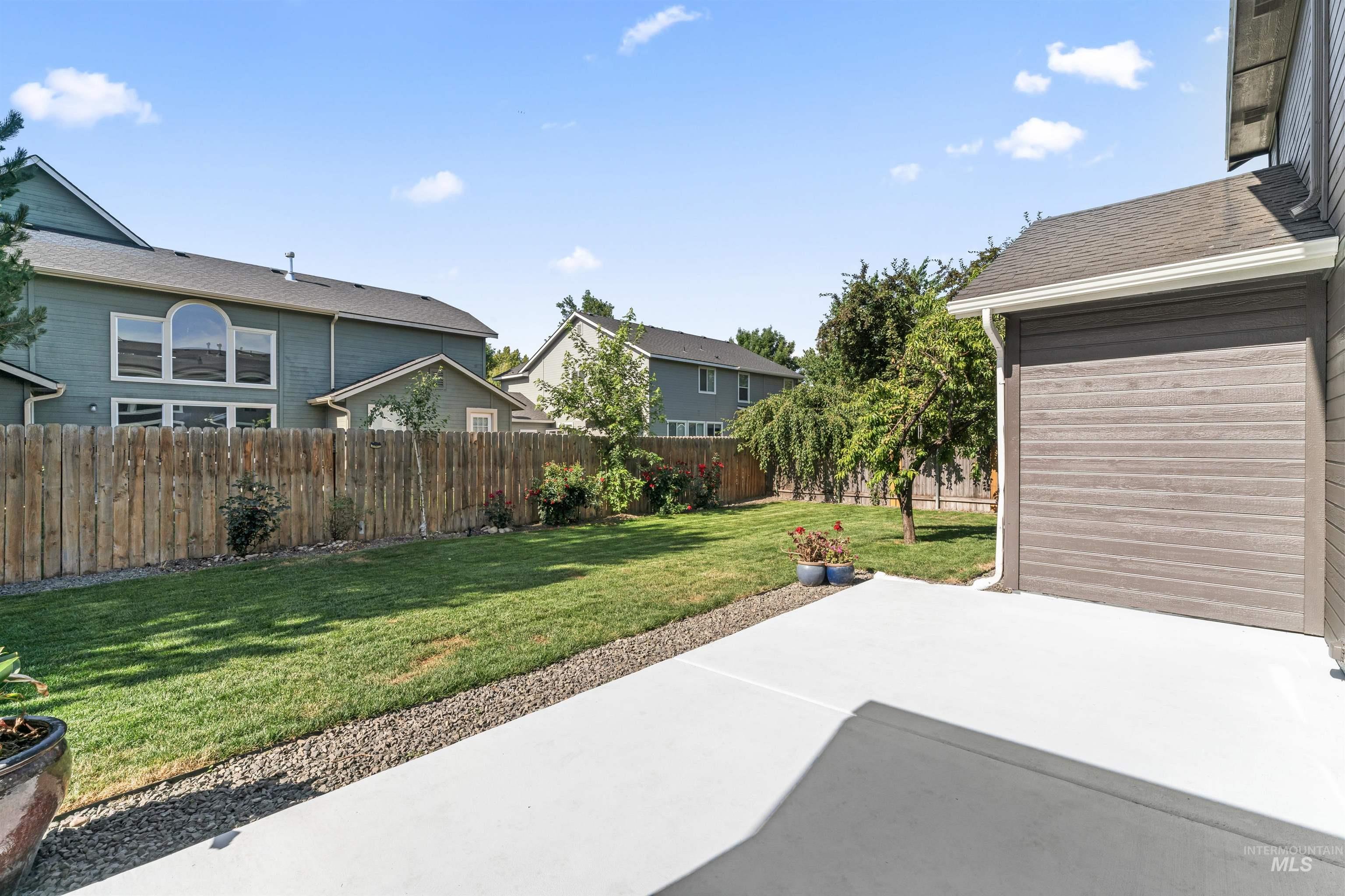 4089 W Dover Dr