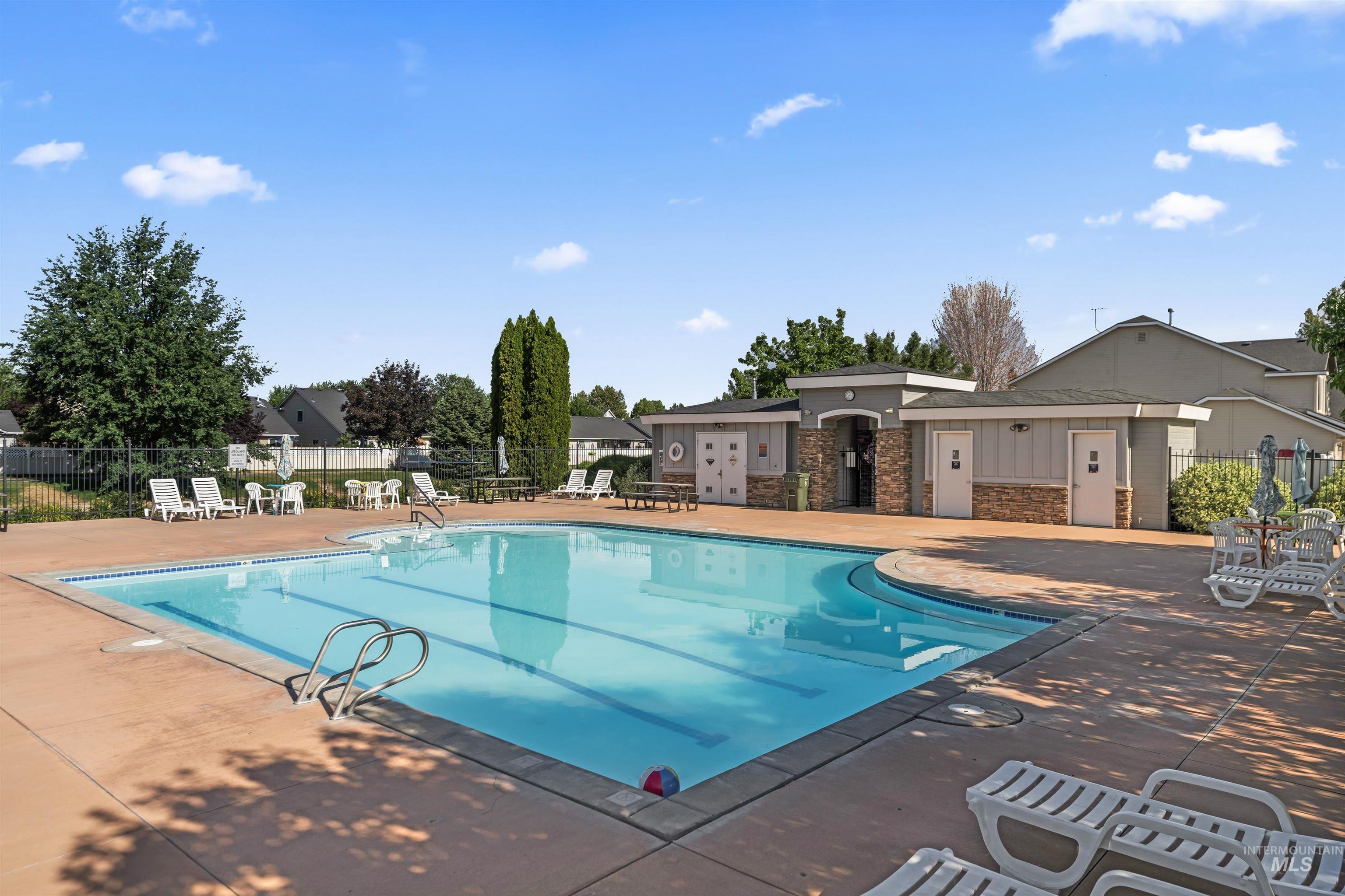 4089 W Dover Dr