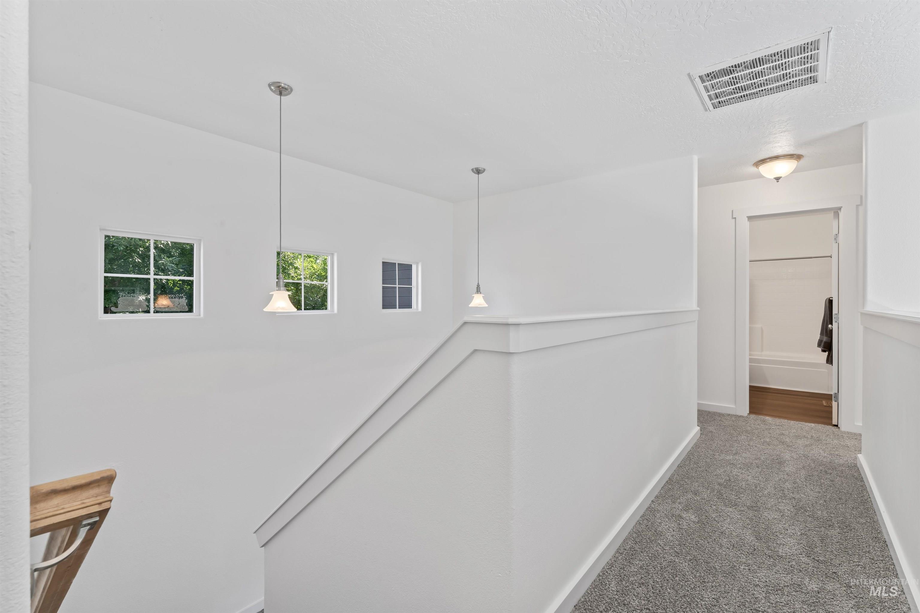 4089 W Dover Dr