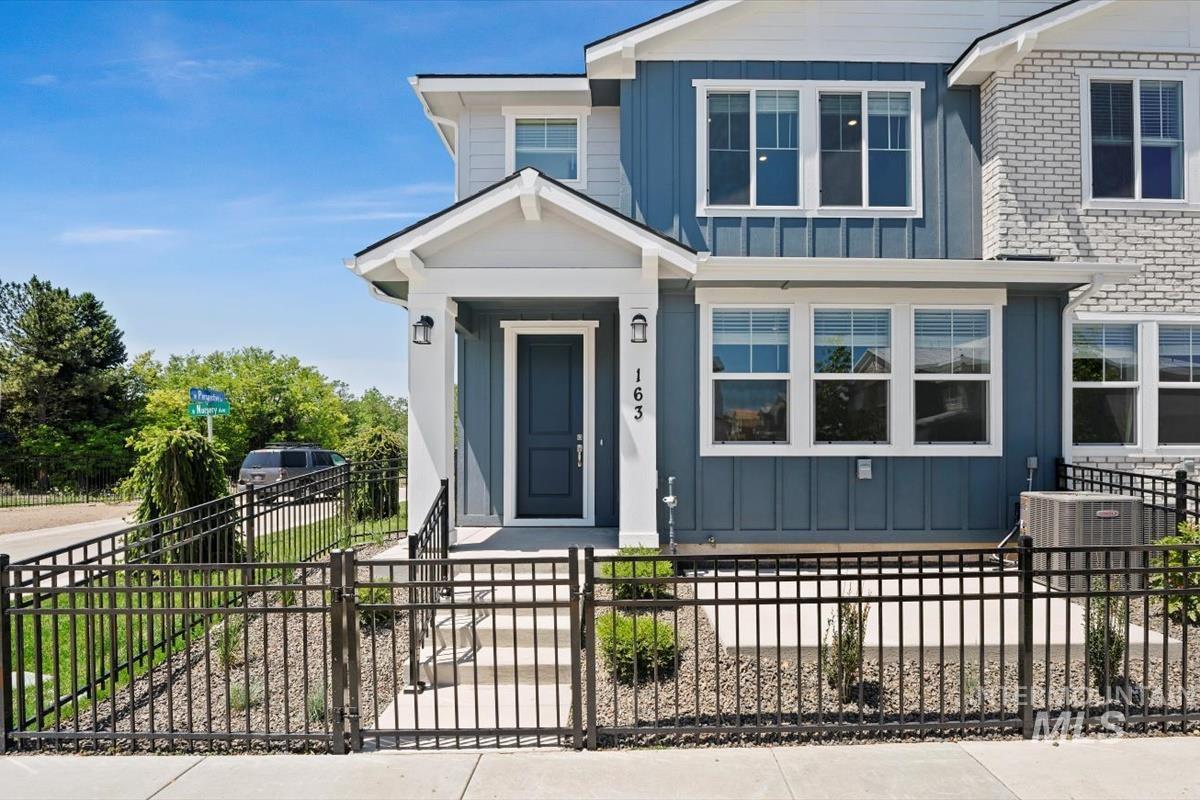 163 N Nursery