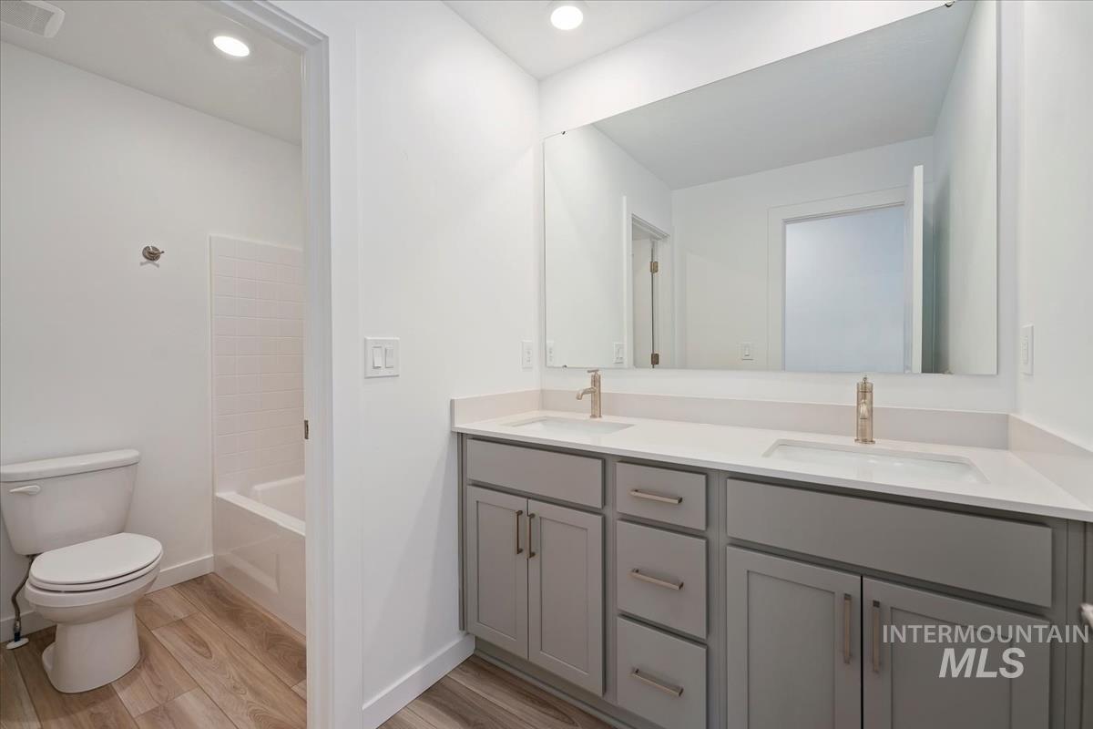 163 N Nursery