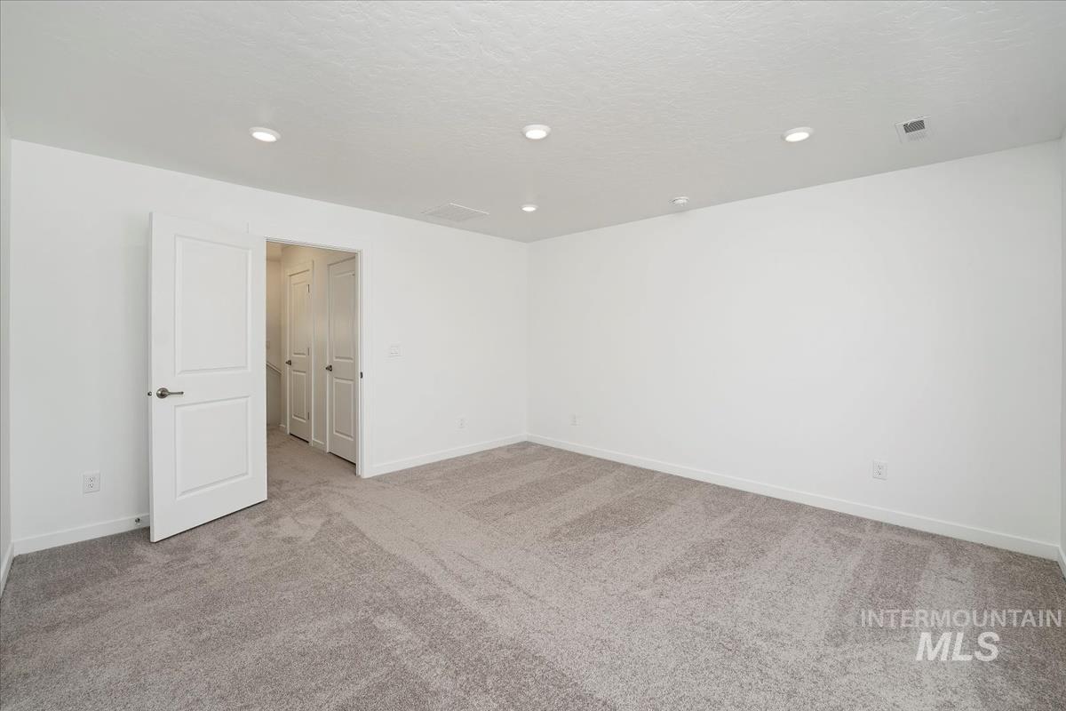 163 N Nursery