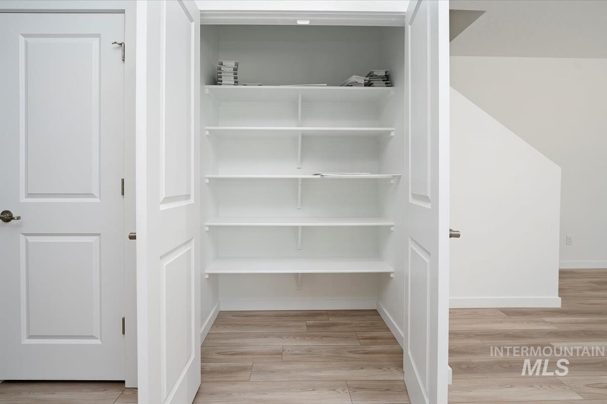 163 N Nursery