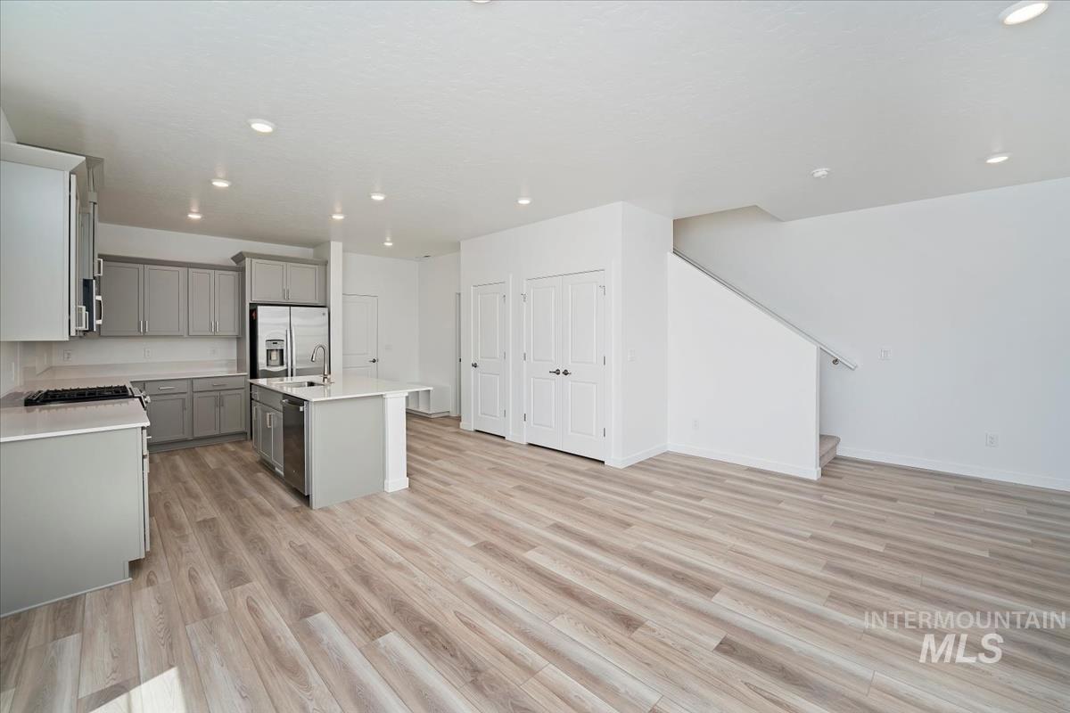 163 N Nursery
