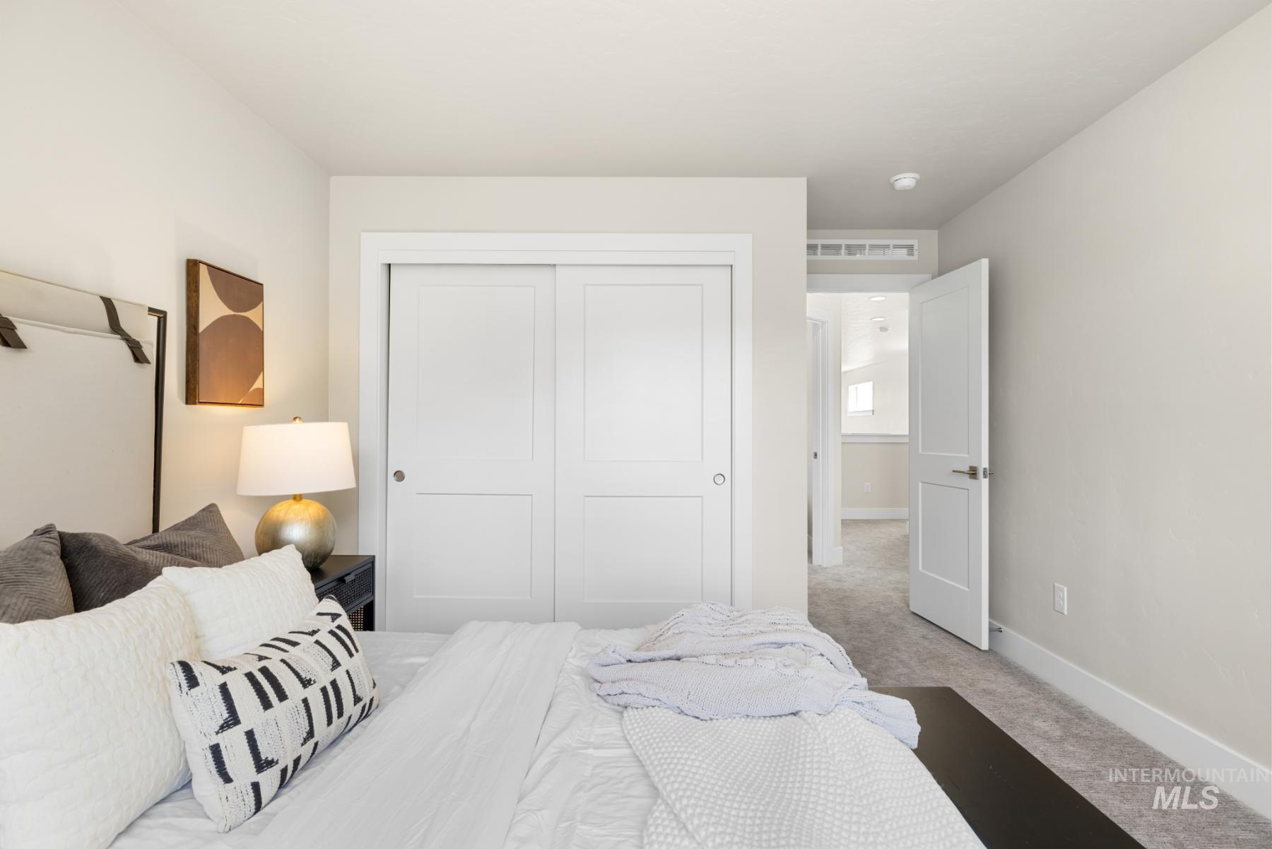 1117 W Malbar St