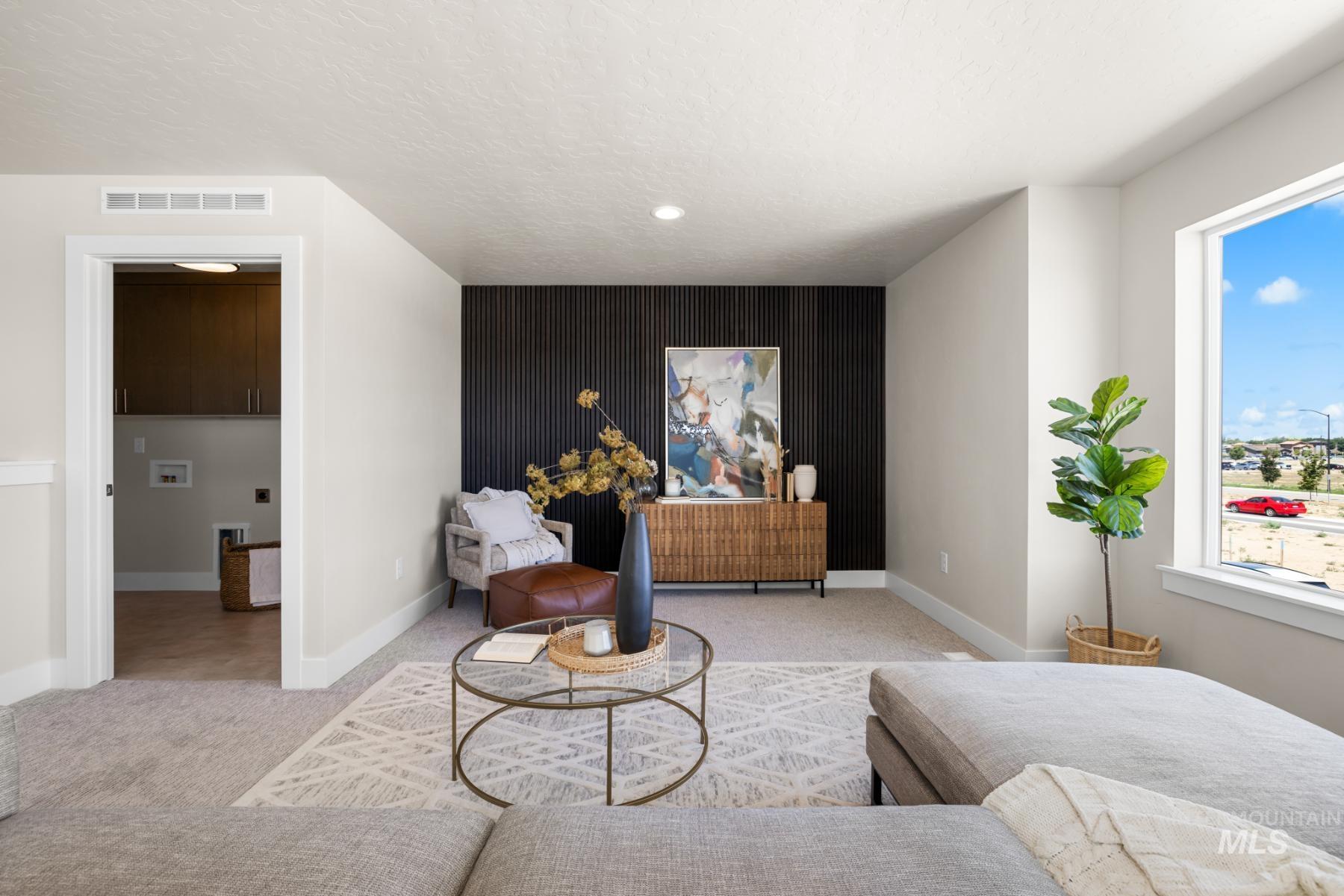 1117 W Malbar St