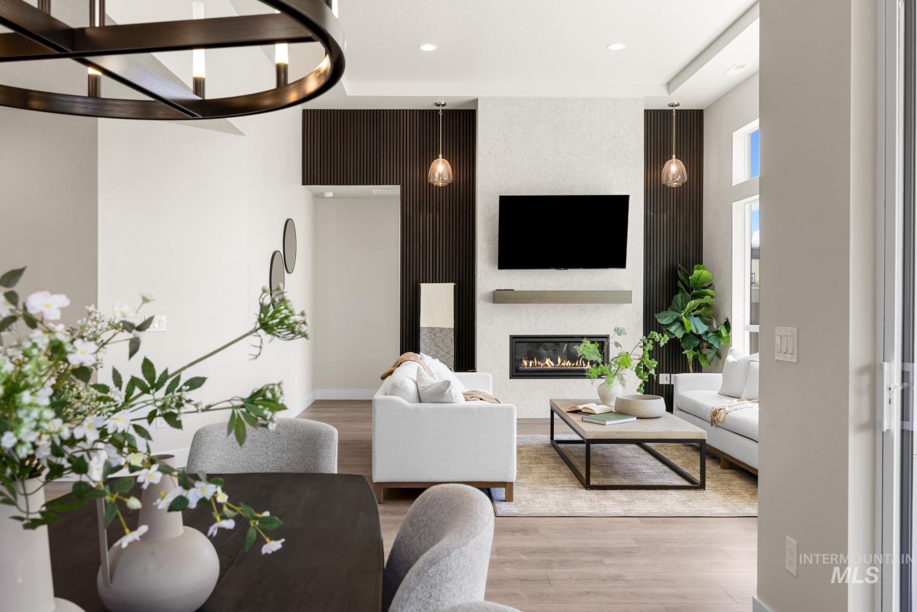 1117 W Malbar St