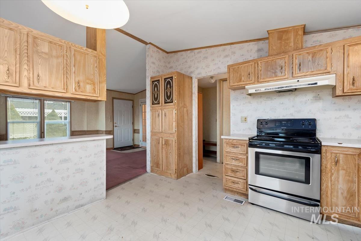 2804 Golden Rod Lane