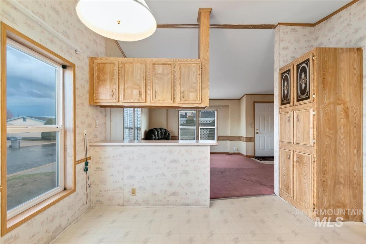 2804 Golden Rod Lane