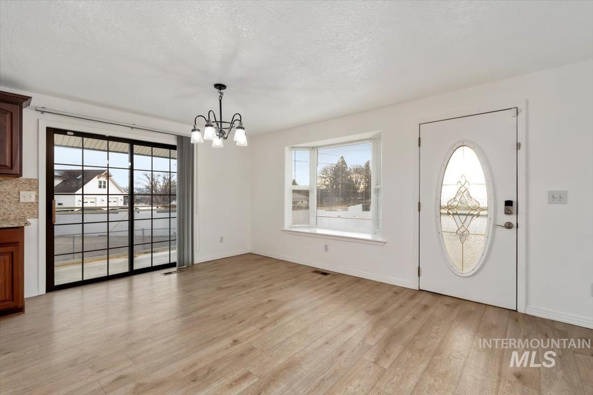 3320 Wilson Lane