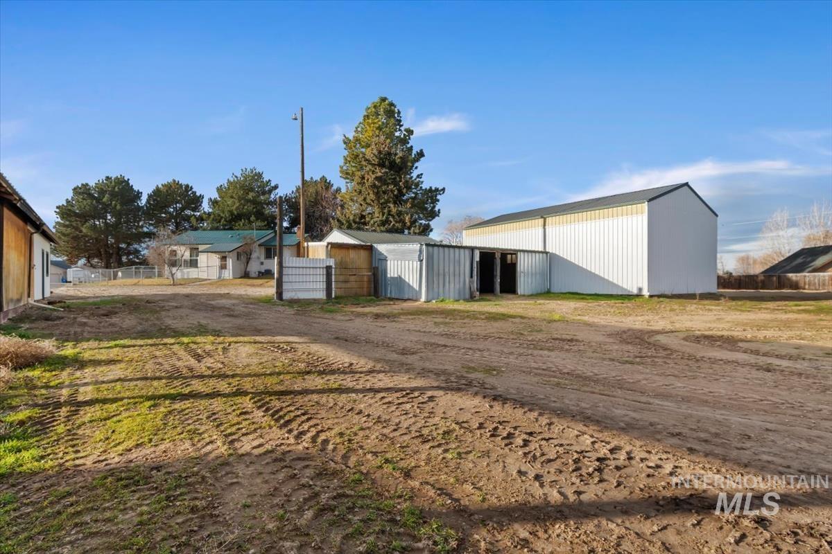3320 Wilson Lane
