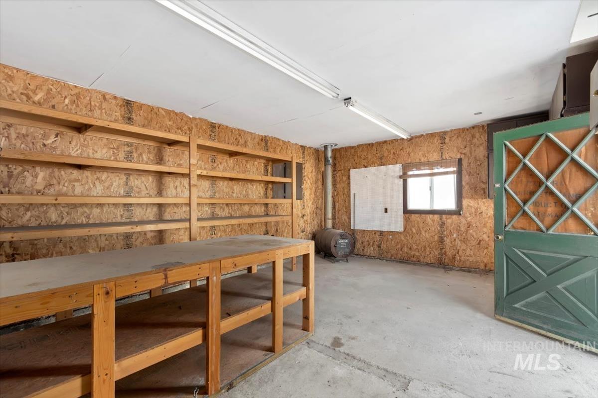 3320 Wilson Lane