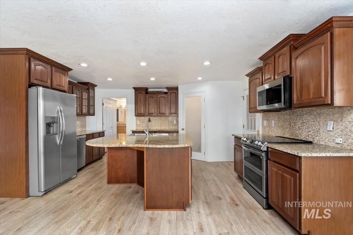 3320 Wilson Lane