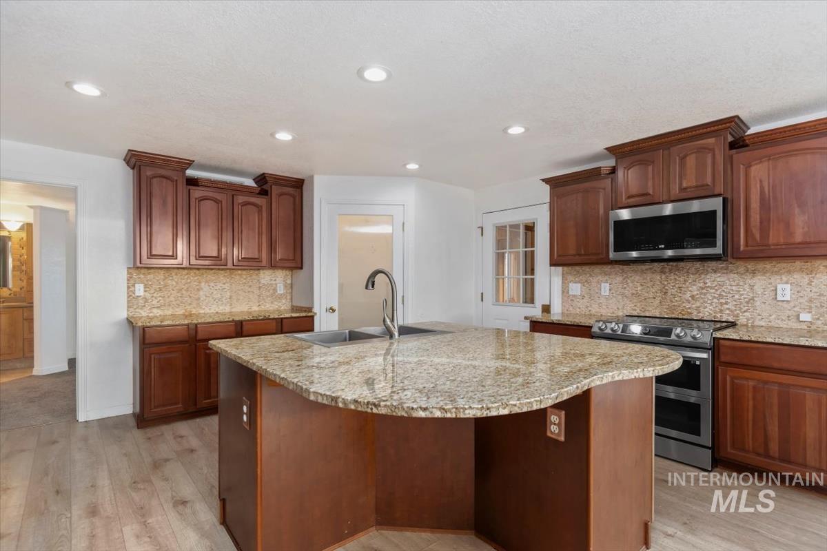 3320 Wilson Lane