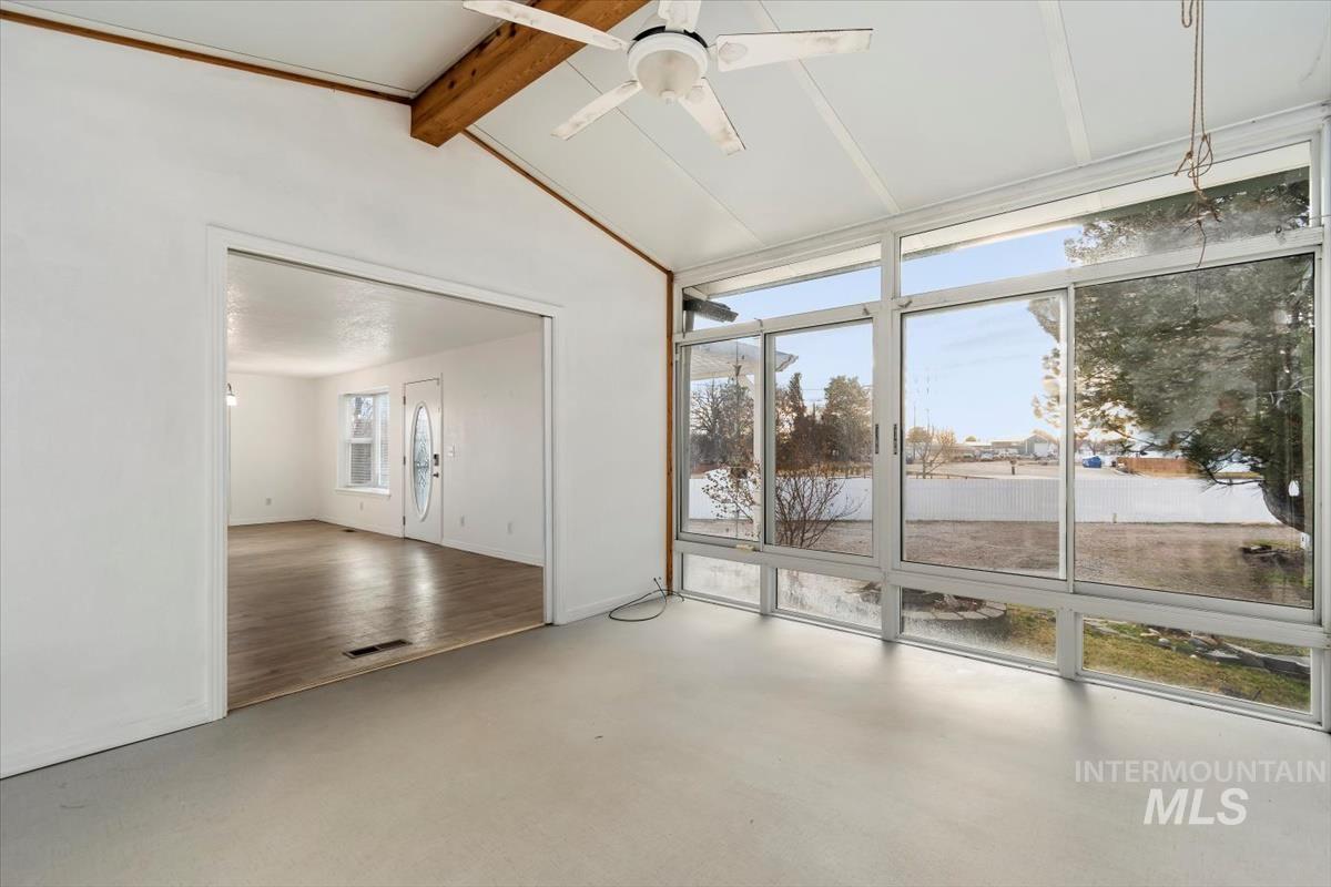 3320 Wilson Lane