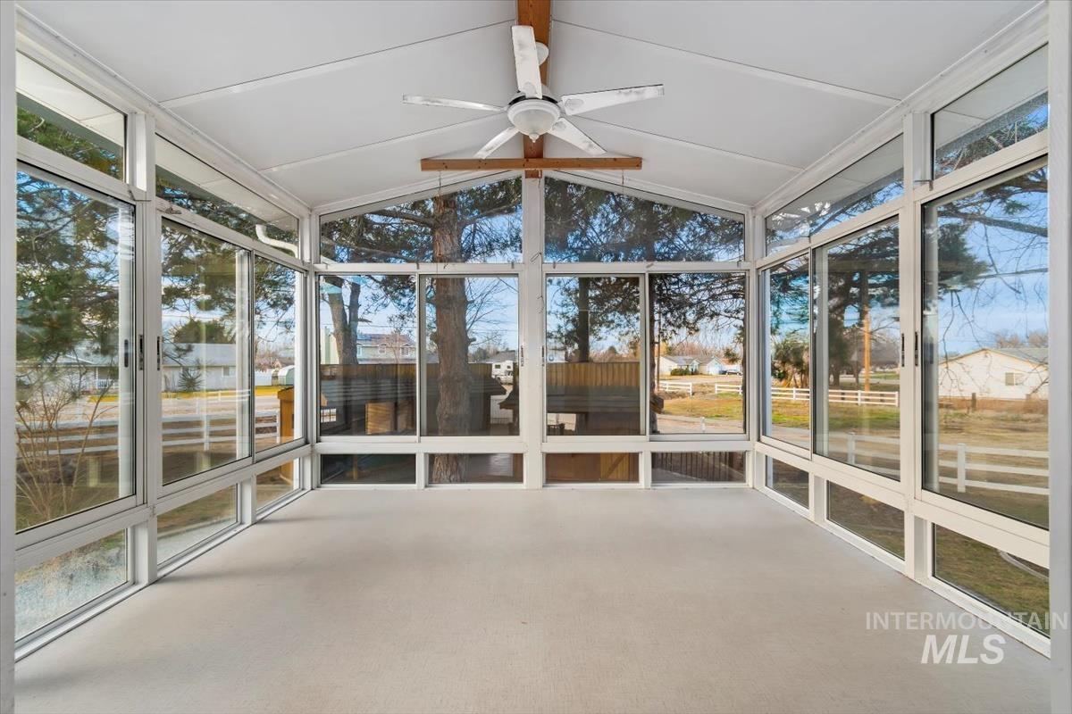 3320 Wilson Lane