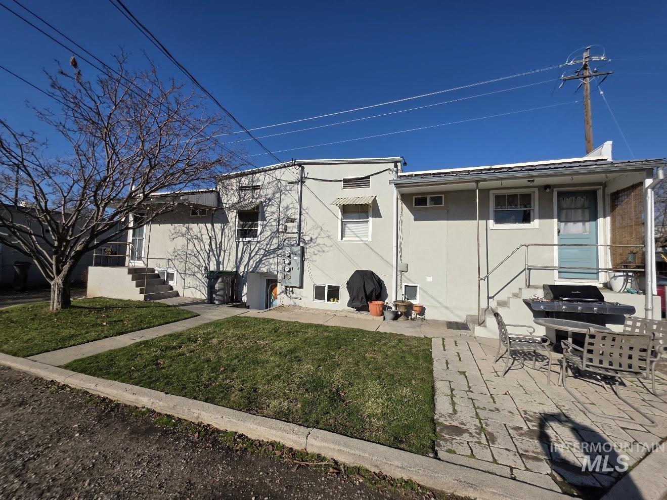 2617 - 2623 Rose Hill