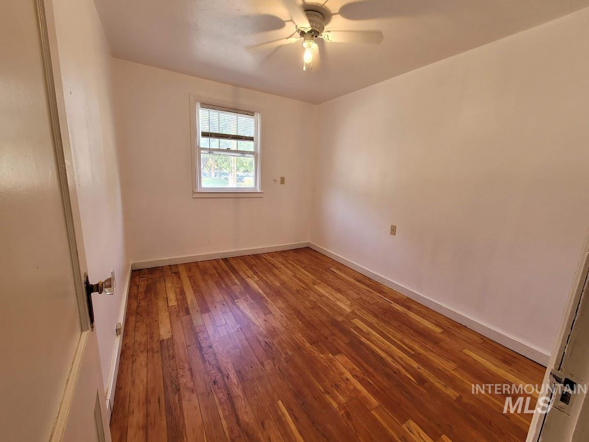 2617 - 2623 Rose Hill