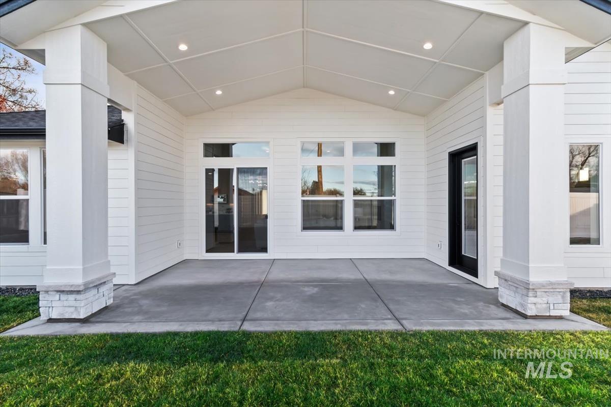 357 W. Flour Mill Ct.