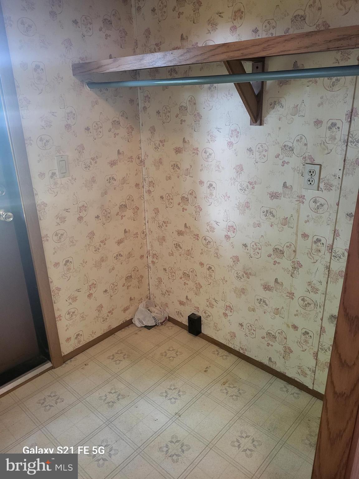 208 KEY WEST BOULEVARD