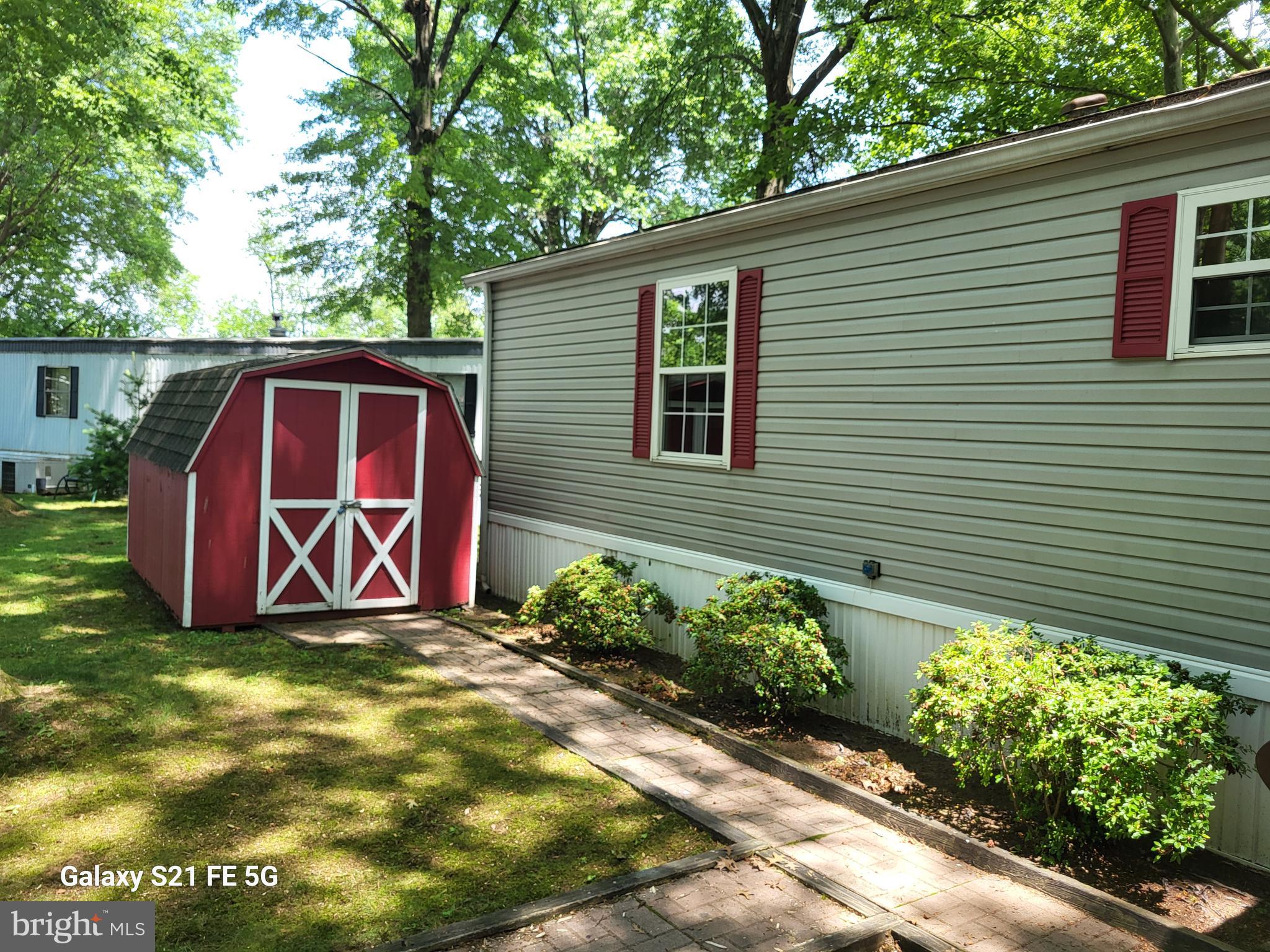 208 KEY WEST BOULEVARD