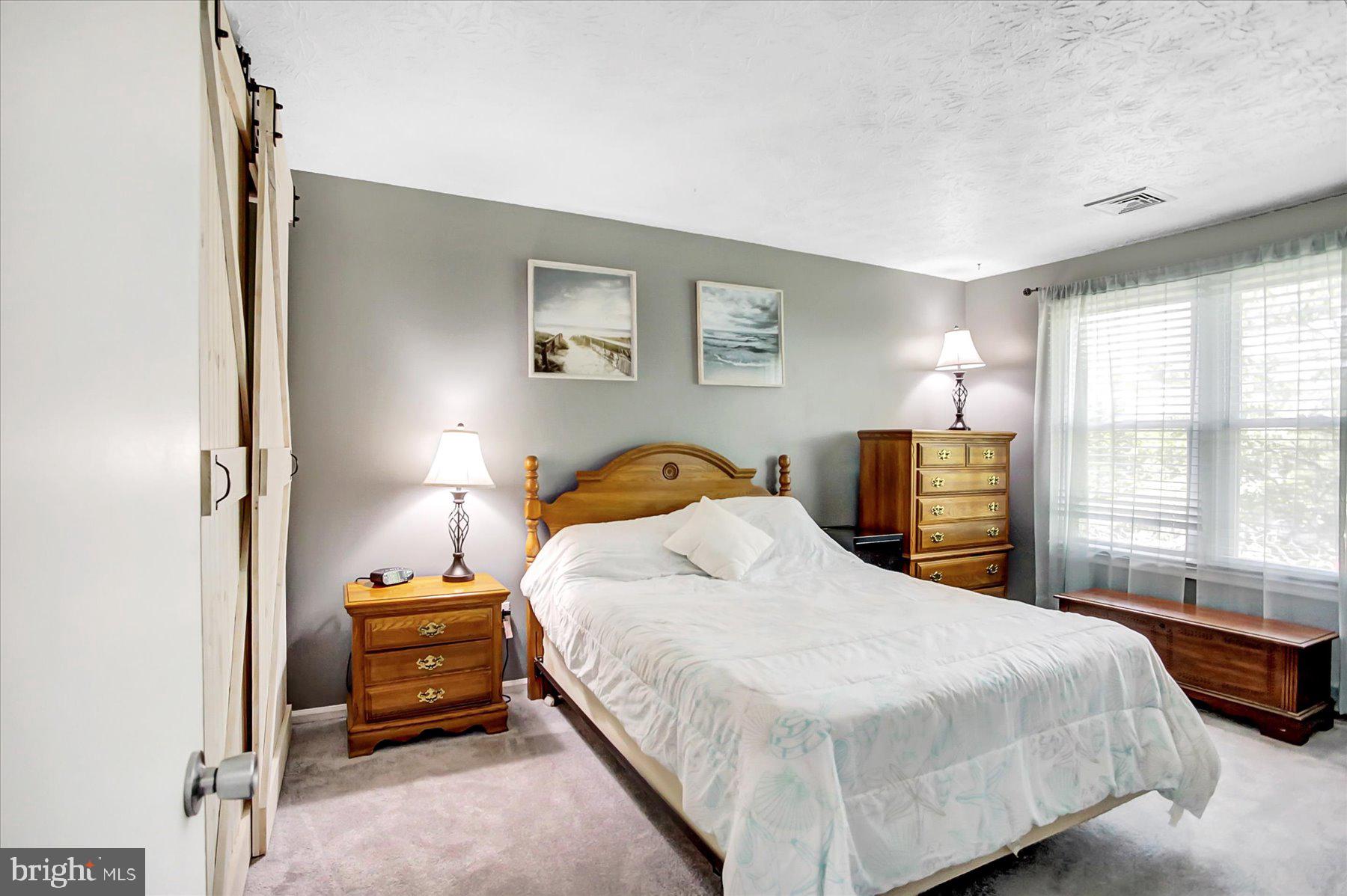 2810 W ROSEGARDEN BOULEVARD