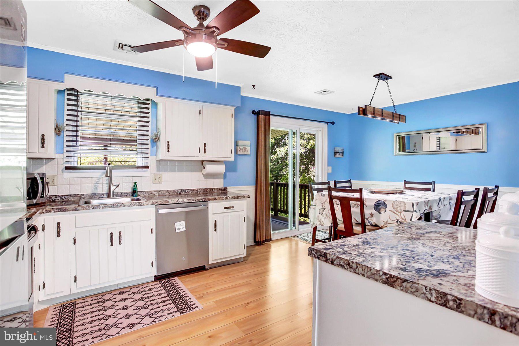 2810 W ROSEGARDEN BOULEVARD