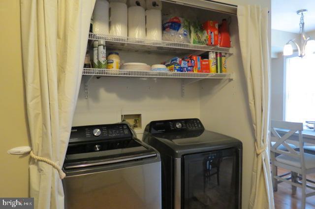 417 DELANCEY COURT