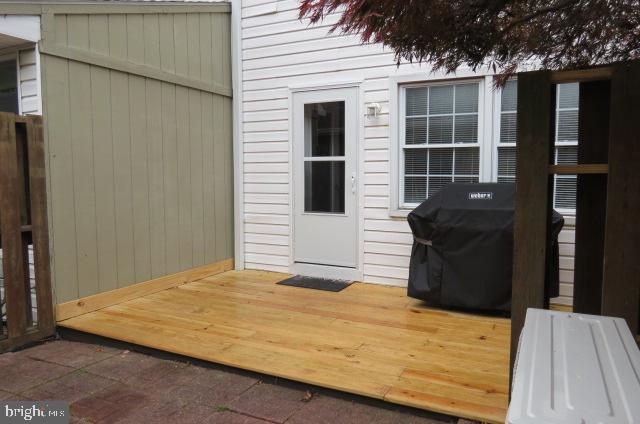417 DELANCEY COURT