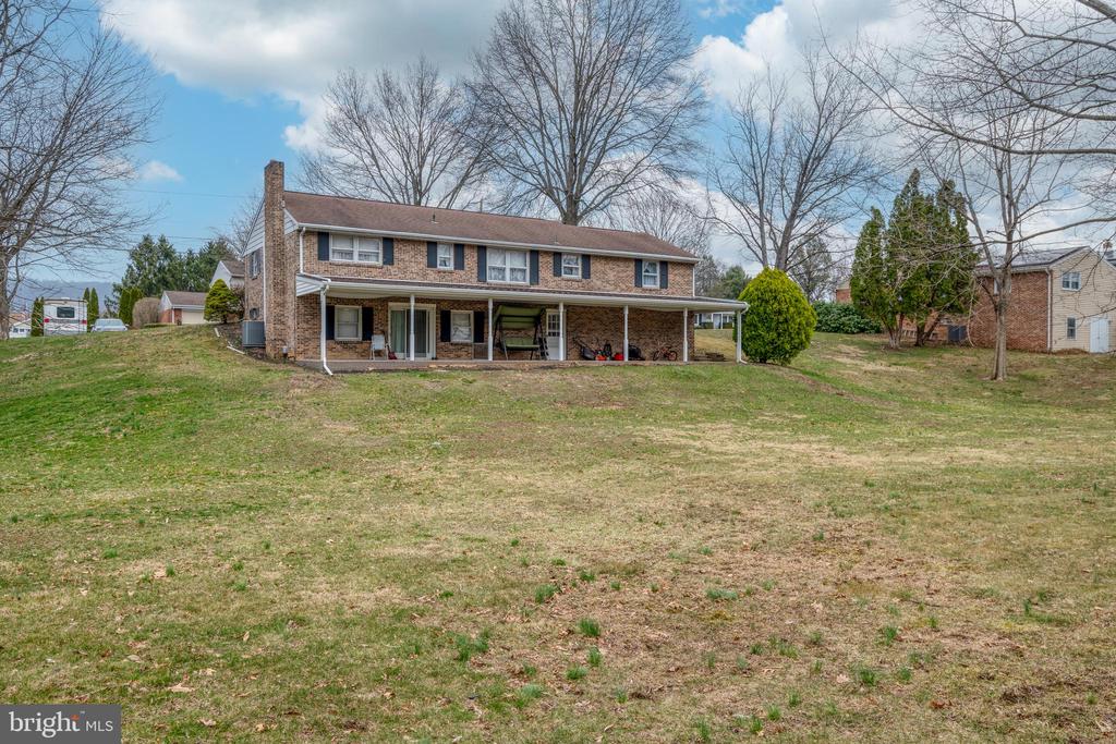 67 SHARON ROAD