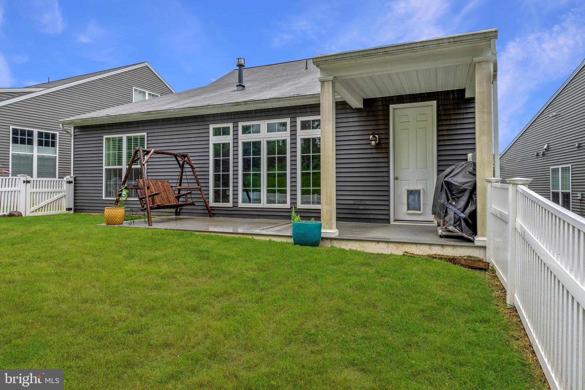 757 BARN SWALLOW WAY