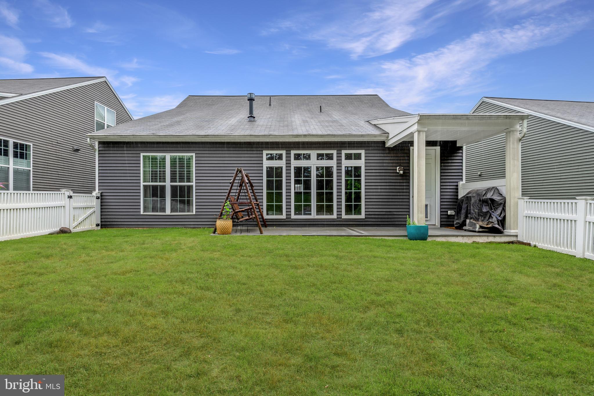 757 BARN SWALLOW WAY