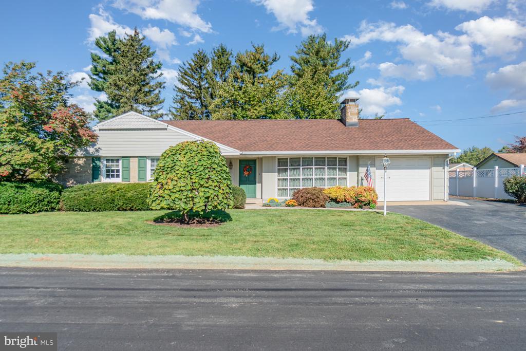 13 GREENWAY DRIVE