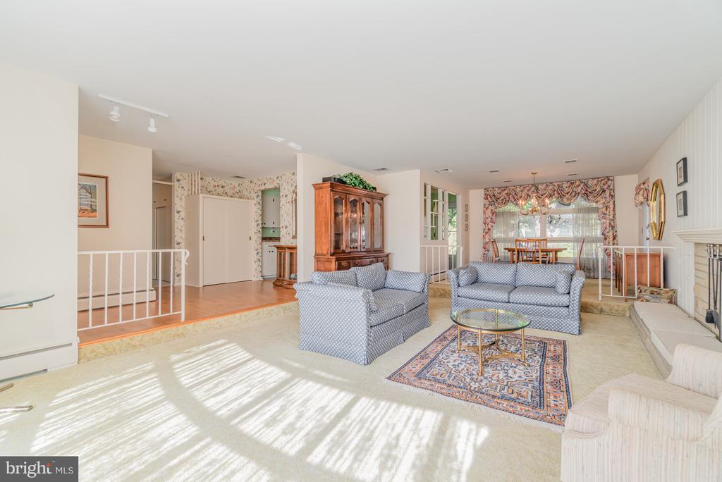 13 GREENWAY DRIVE
