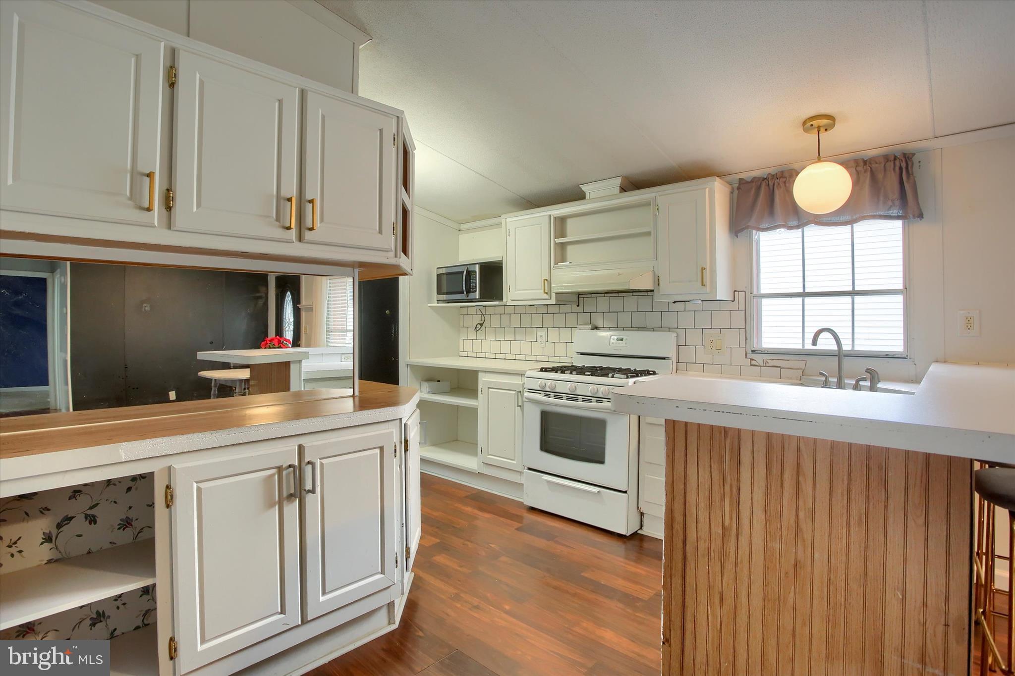 1550 WILLIAMS GROVE ROAD 101