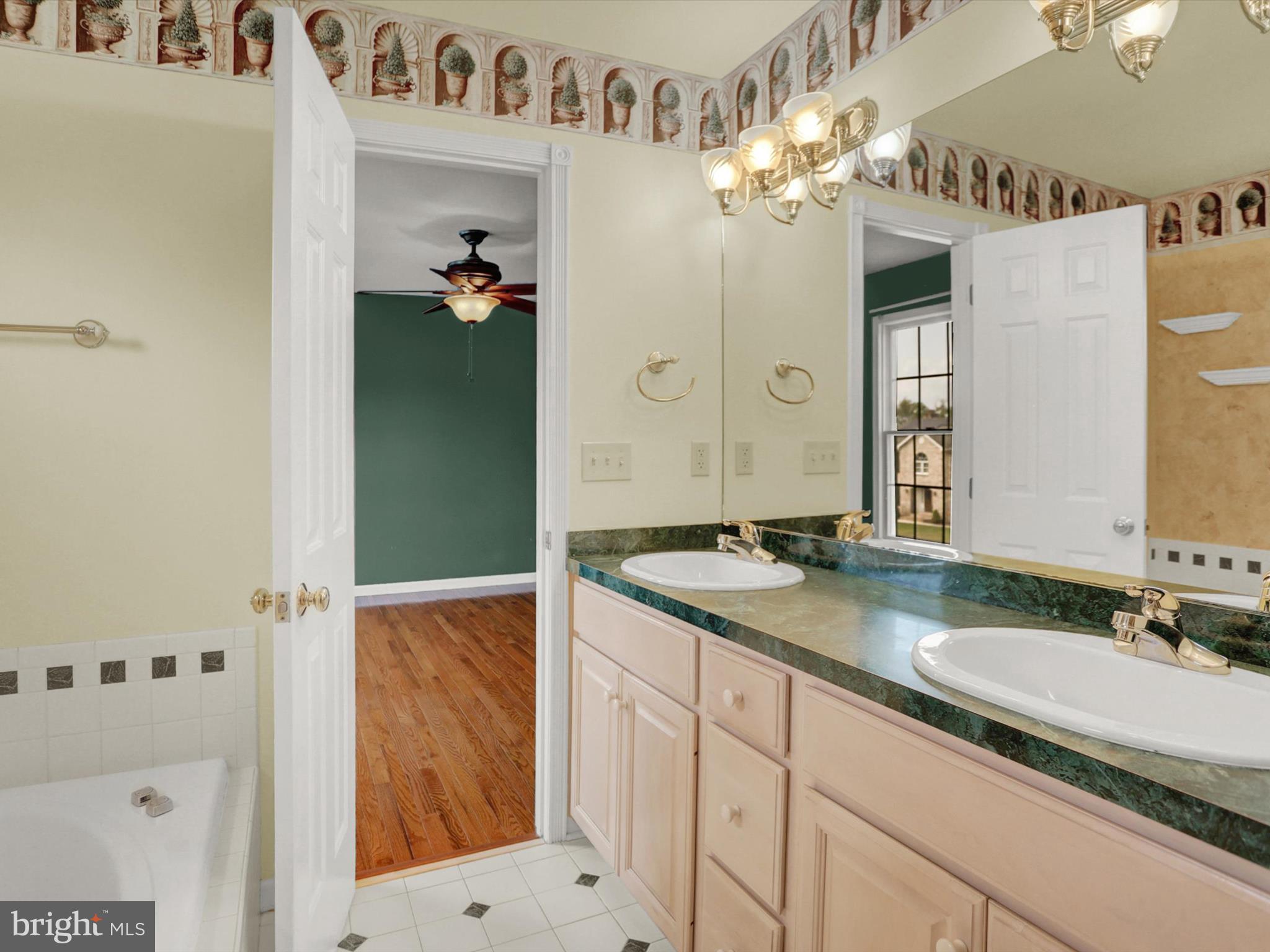 1500 PINE HOLLOW ROAD