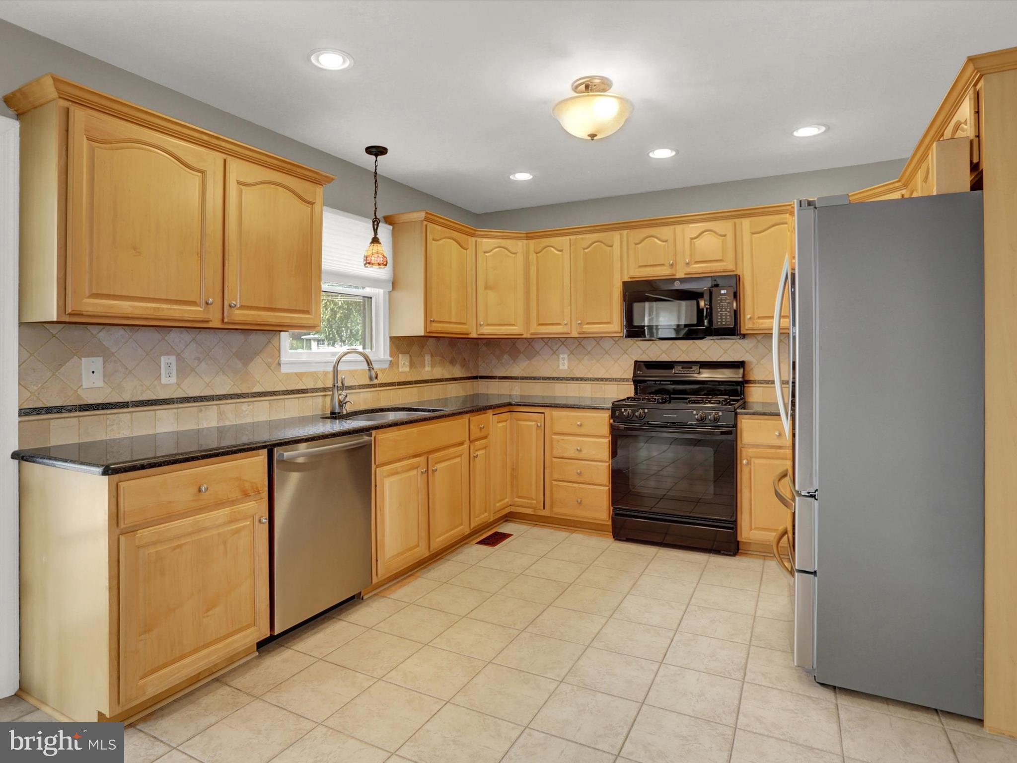 1500 PINE HOLLOW ROAD