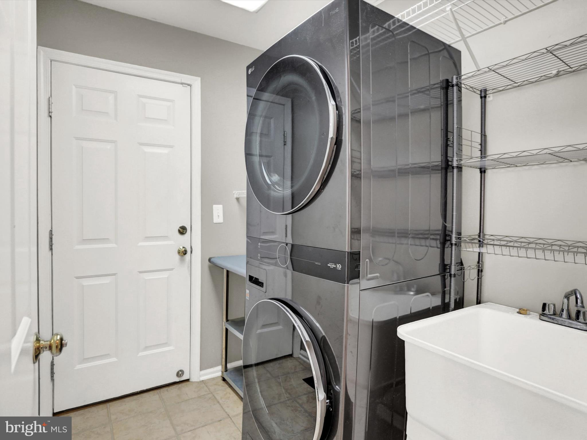 1500 PINE HOLLOW ROAD