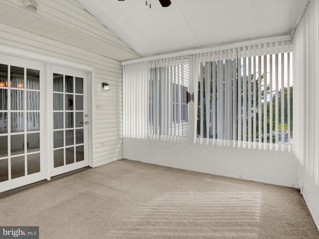 1500 PINE HOLLOW ROAD