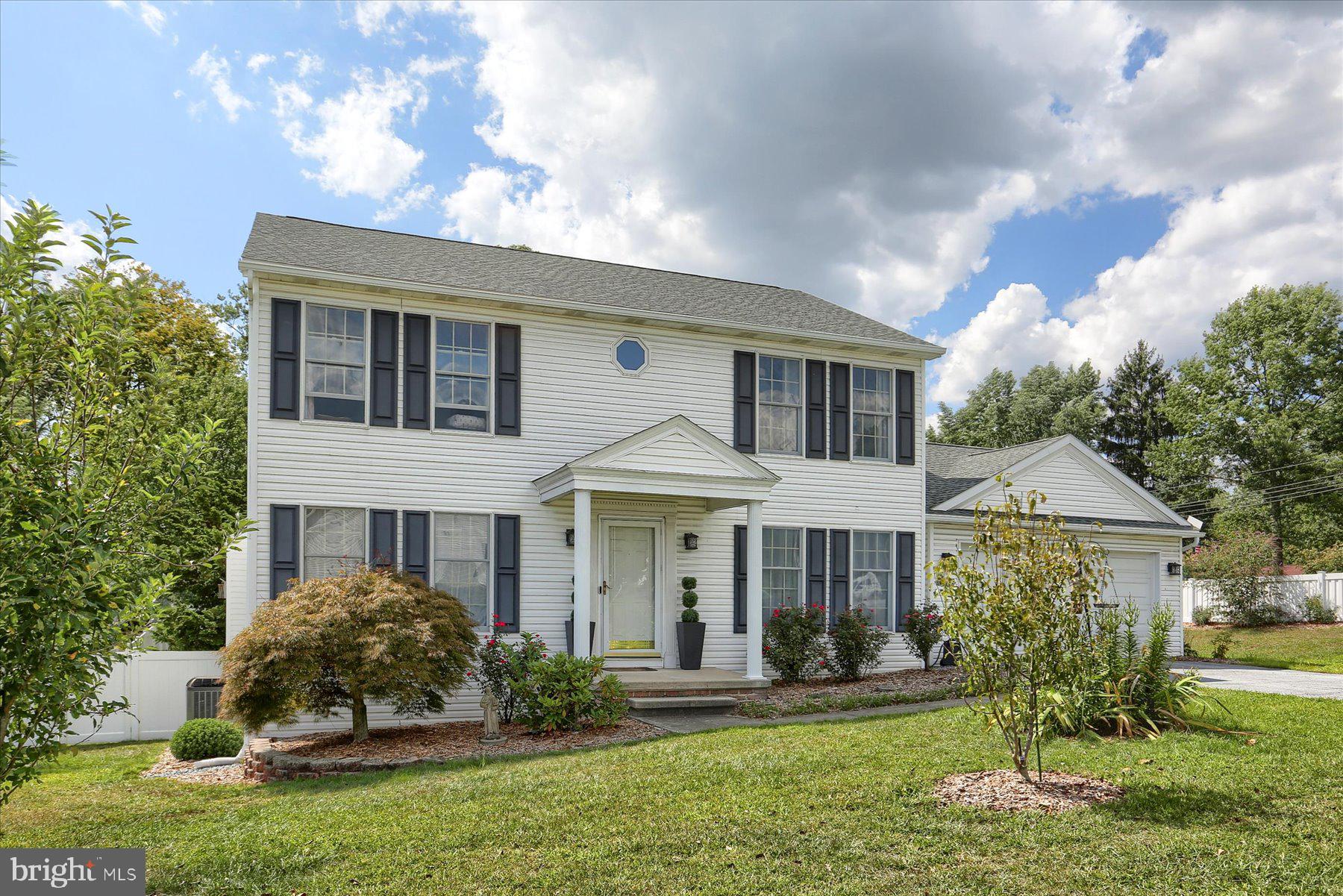 1500 PINE HOLLOW ROAD