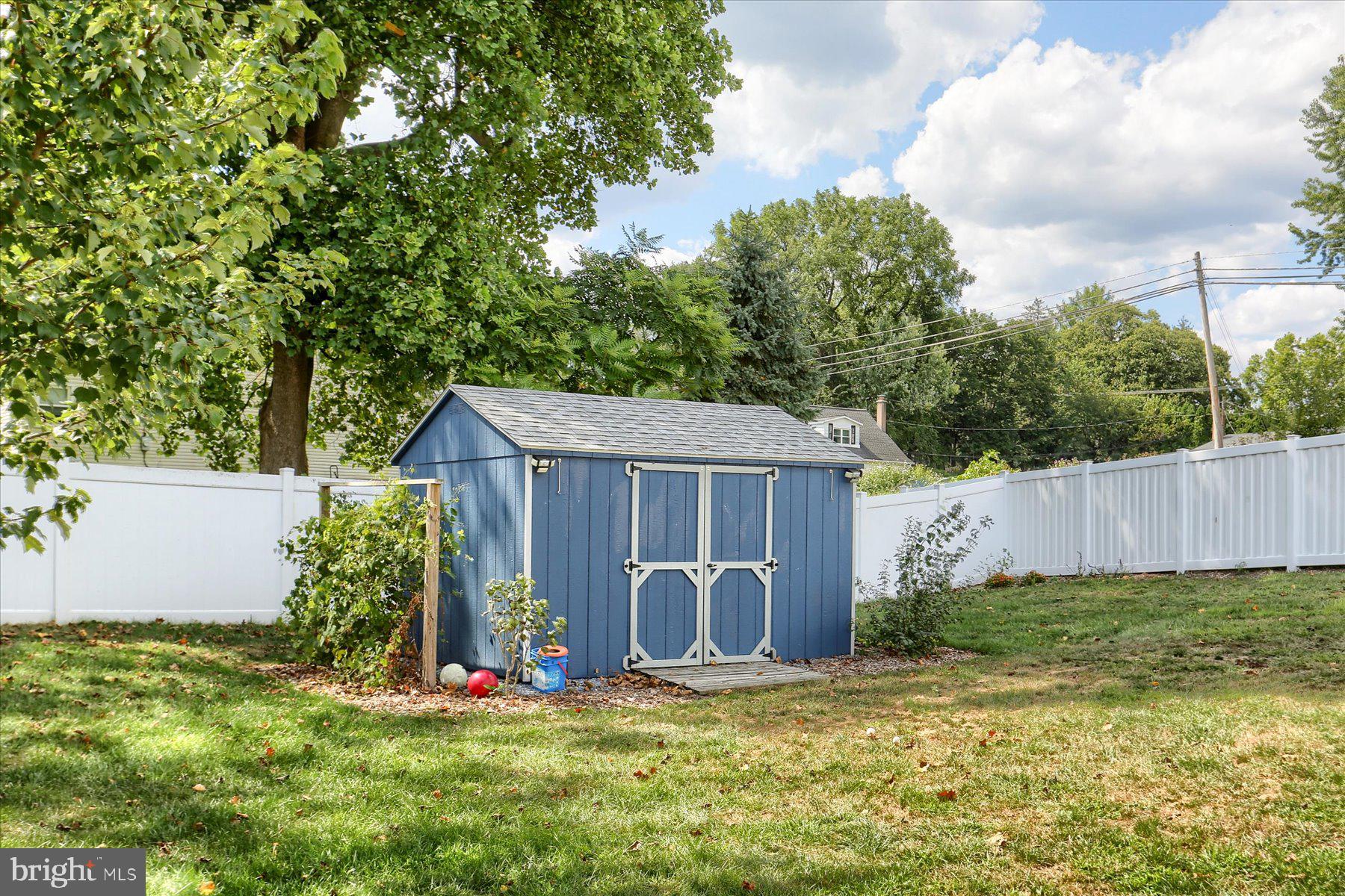 1500 PINE HOLLOW ROAD